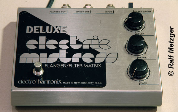 Deluxe Electric Mistress V4 Reissue Missing i-dot